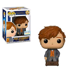 Newt Scamander (B&amp;N Exclusive): Fantastic Beasts - The Crimes of Grindelwald x Funko POP! Vinyl Figure &amp; 1 PET Plastic Graphical Protector Bundle [#023 / 33062